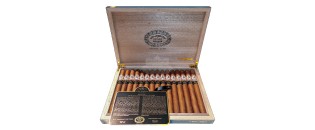 Hoyo de Monterrey 特级珍藏双冠科塞查 2013 年